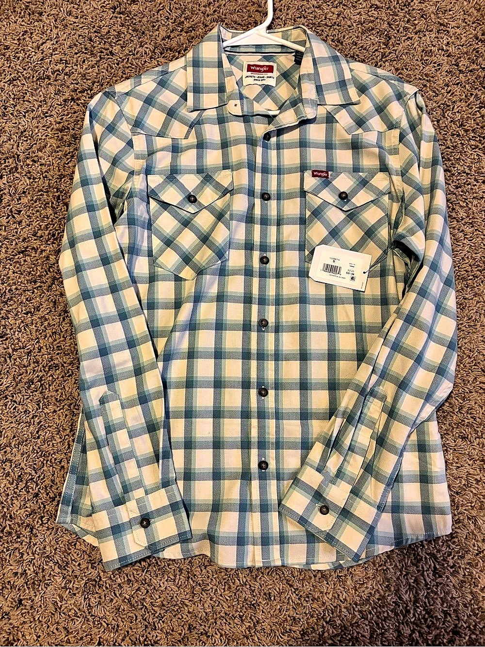 Levi's Plaid Button Down Shirt in Blue & Green Size Medium NWT